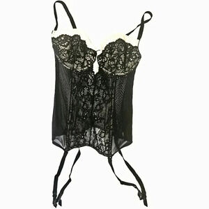 VICTORIA’S Secret Lace Garters Zip Up Corset Bustier